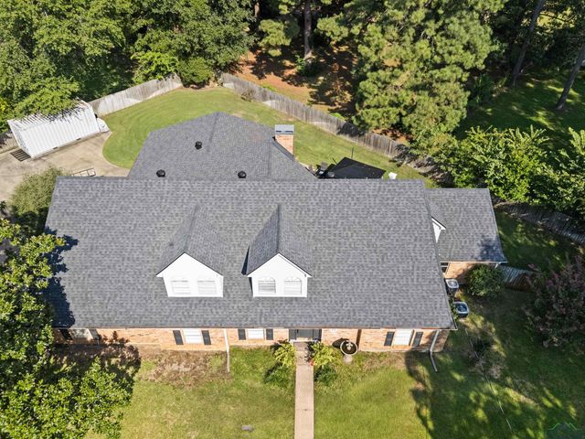 204 Ramblewood Court, Longview, TX 75605