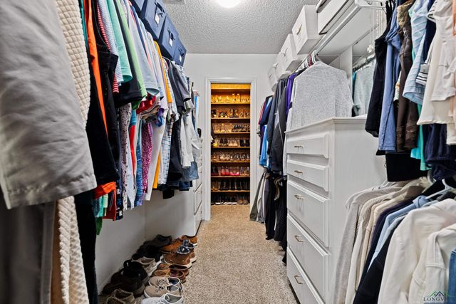 204 Ramblewood Court, Longview, TX 75605