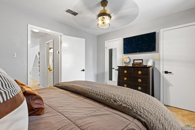 204 Ramblewood Court, Longview, TX 75605