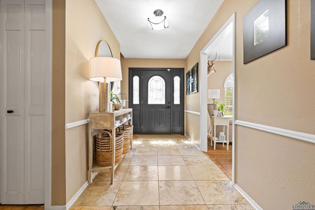 204 Ramblewood Court, Longview, TX 75605