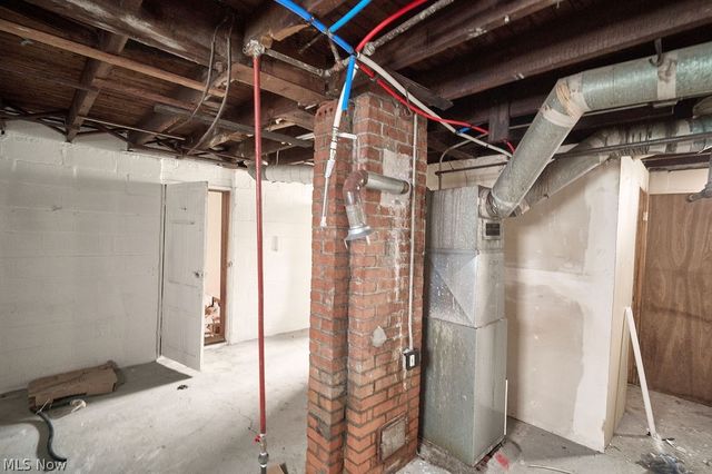 6511 Fullerton Avenue, Cleveland, OH 44105