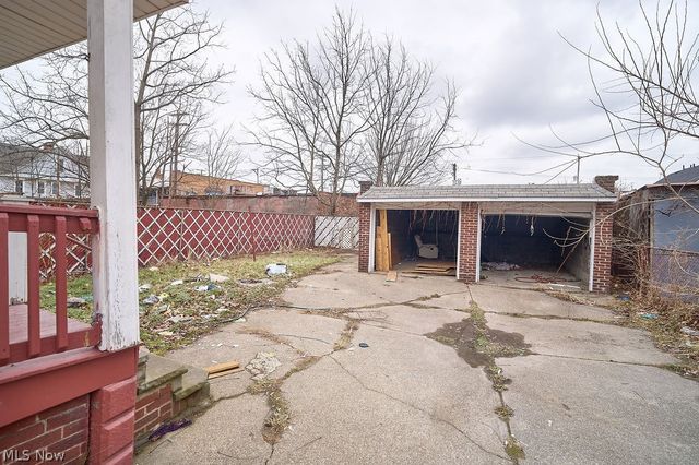 6511 Fullerton Avenue, Cleveland, OH 44105