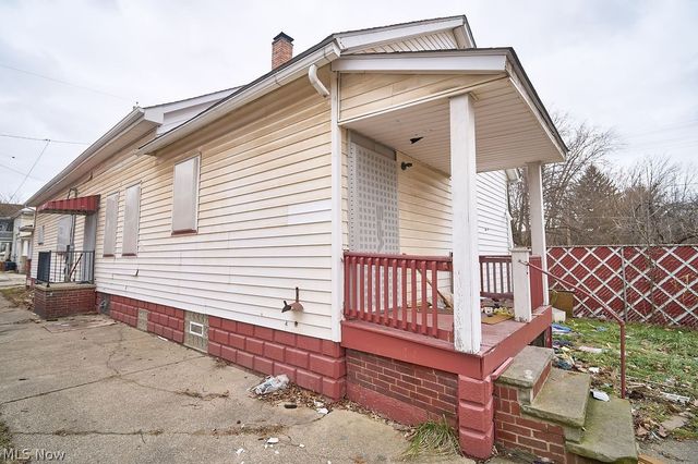 6511 Fullerton Avenue, Cleveland, OH 44105