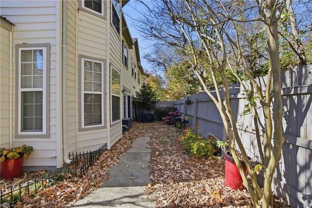 4305 Salem Springs WAY, Virginia Beach, VA 23456