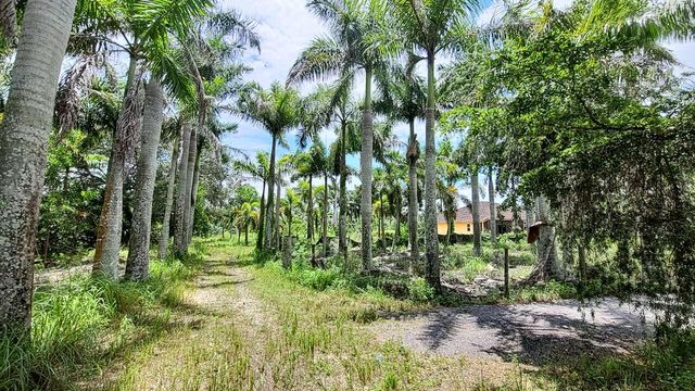 4095 Windmill Road, Loxahatchee, FL 33470
