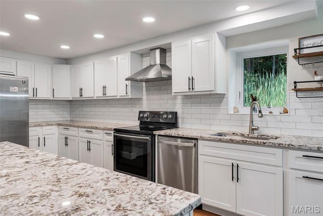 2099 Stoney Ridge Trail, House Springs, MO 63051