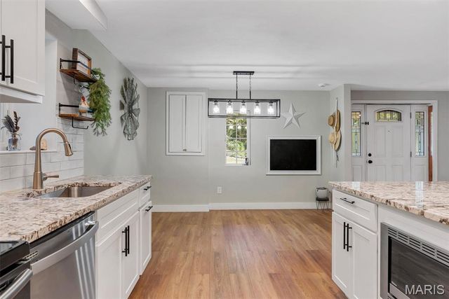2099 Stoney Ridge Trail, House Springs, MO 63051