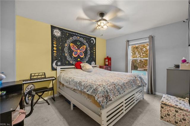 3 Travis CIR, Hampton, VA 23669