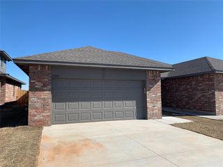 1525 NW 13th Street, Newcastle, OK 73065