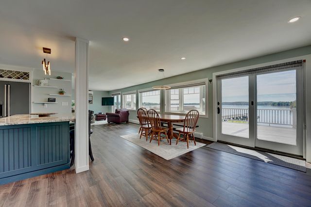 30 Cedar Point Road, Durham, NH 03824