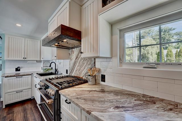30 Cedar Point Road, Durham, NH 03824