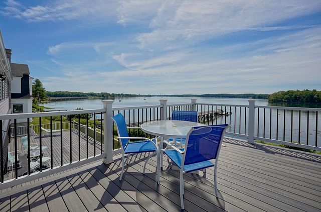 30 Cedar Point Road, Durham, NH 03824