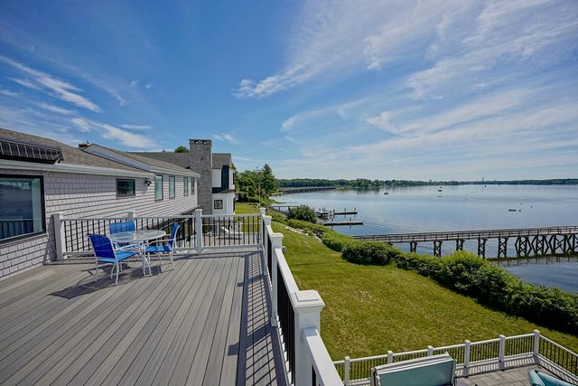 30 Cedar Point Road, Durham, NH 03824