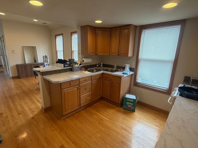 2418 N Western Avenue 3F, Chicago, IL 60647