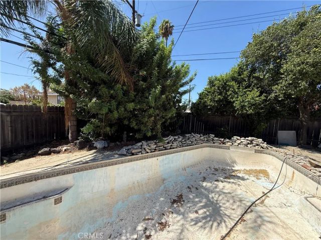 12176 Telephone, Chino, CA 91710