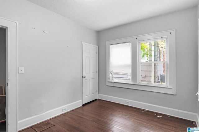 1522 27TH STREET, Birmingham, AL 35218
