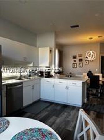 822 NW Sorrento Ln SFH, Saint Lucie West, FL 34986