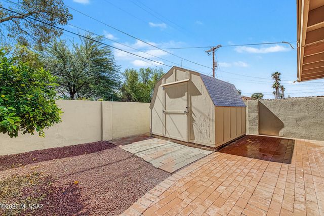 2510 E Alta Vista Street, Tucson, AZ 85716
