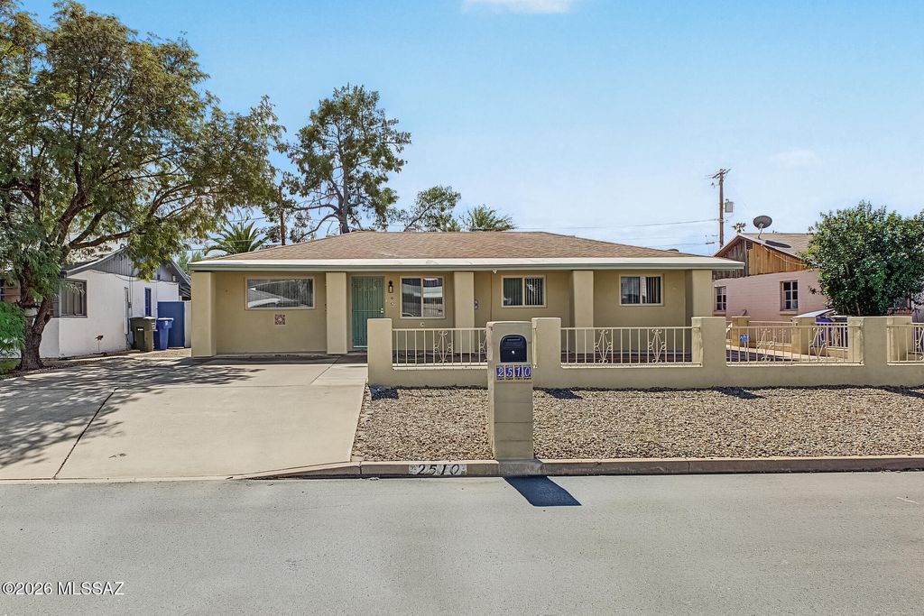 2510 E Alta Vista Street, Tucson, AZ 85716