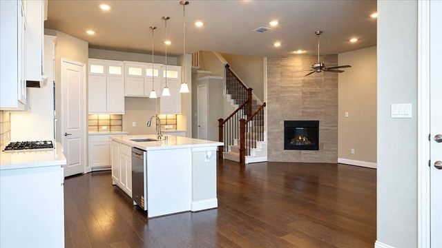 306 Driftwood Lane, Argyle, TX 76226