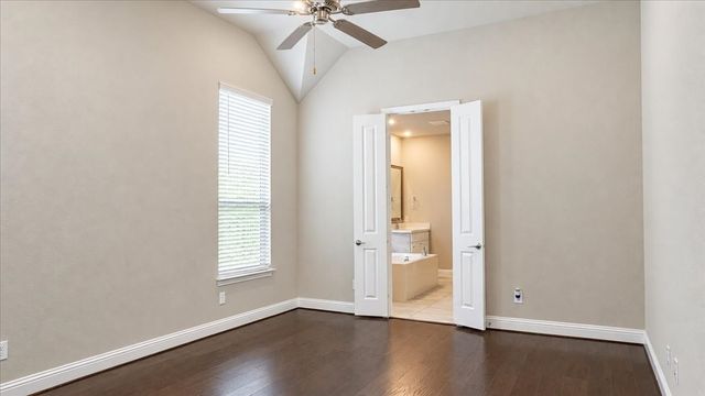 306 Driftwood Lane, Argyle, TX 76226