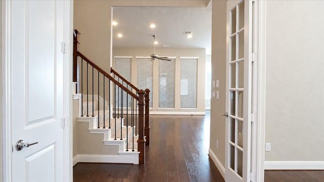 306 Driftwood Lane, Argyle, TX 76226