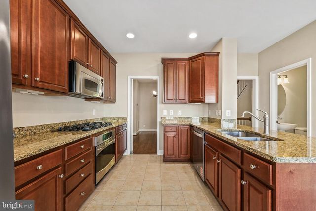 14873 POTOMAC BRANCH DR, Woodbridge, VA 22191