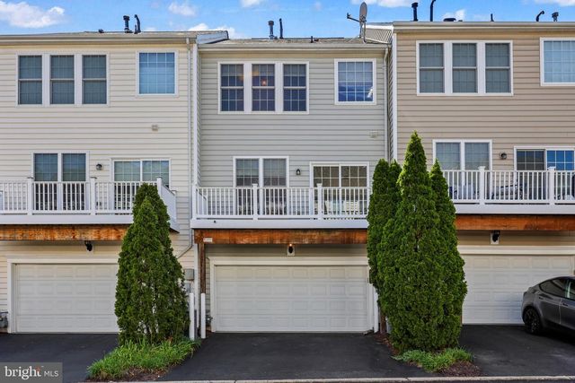 14873 POTOMAC BRANCH DR, Woodbridge, VA 22191
