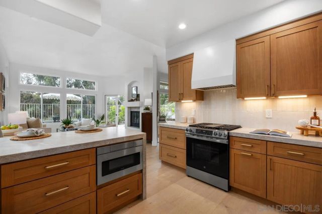 1504 Caminito Solidago, La Jolla, CA 92037