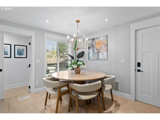 2109 N VALERI Dr, Newberg, OR 97132