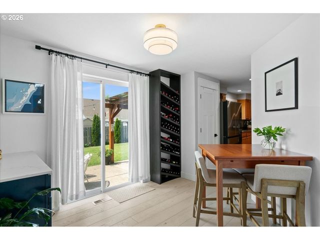 2109 N VALERI Dr, Newberg, OR 97132