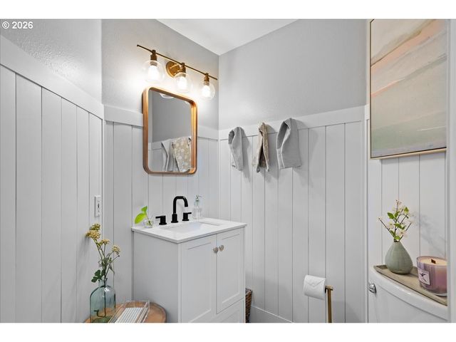 2109 N VALERI Dr, Newberg, OR 97132