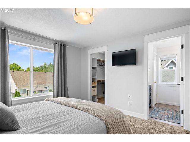 2109 N VALERI Dr, Newberg, OR 97132