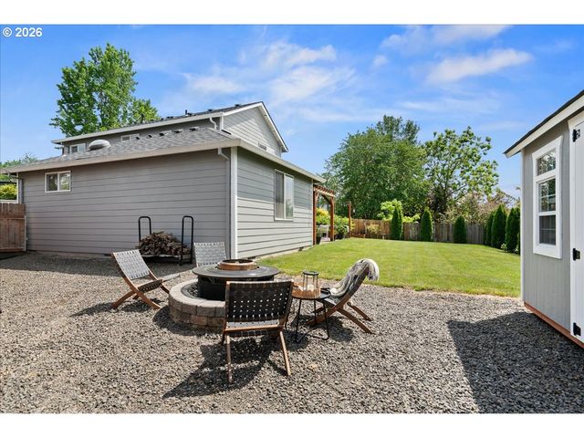 2109 N VALERI Dr, Newberg, OR 97132