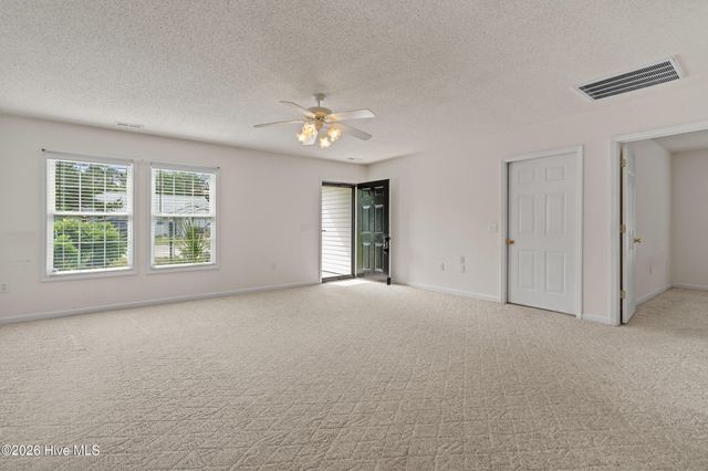 4374 Ritz Circle, Shallotte, NC 28470