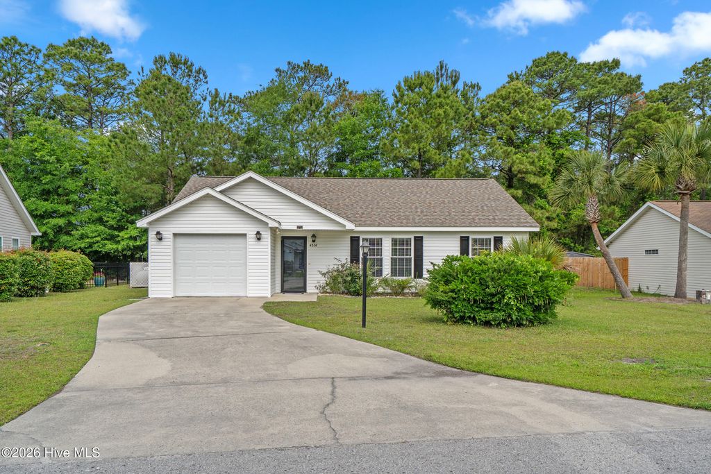 4374 Ritz Circle, Shallotte, NC 28470