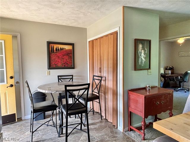 104 Woodcrest Lane, Marietta, OH 45750