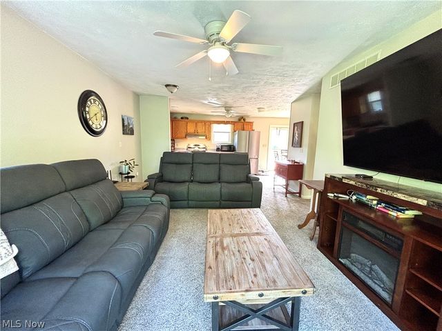 104 Woodcrest Lane, Marietta, OH 45750
