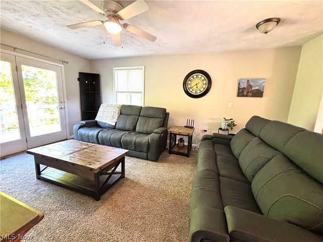 104 Woodcrest Lane, Marietta, OH 45750