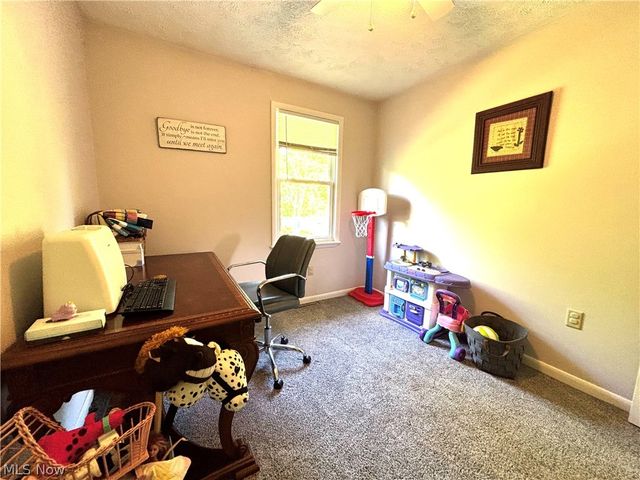 104 Woodcrest Lane, Marietta, OH 45750