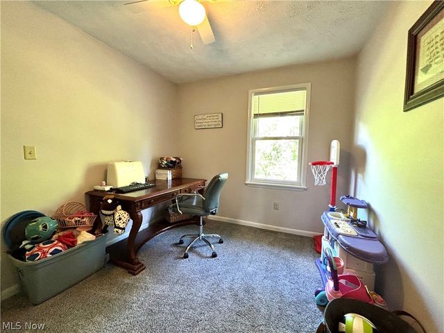 104 Woodcrest Lane, Marietta, OH 45750