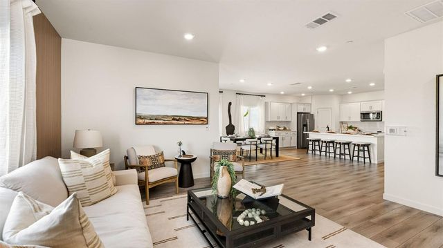 7056 Vail Ranch Rd, Roseville, CA 95747