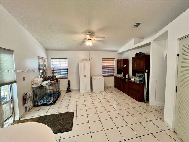 2102 NW 193rd Avenue, Pembroke Pines, FL 33029