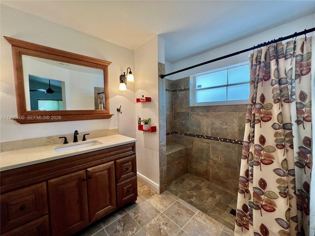 2102 NW 193rd Avenue, Pembroke Pines, FL 33029
