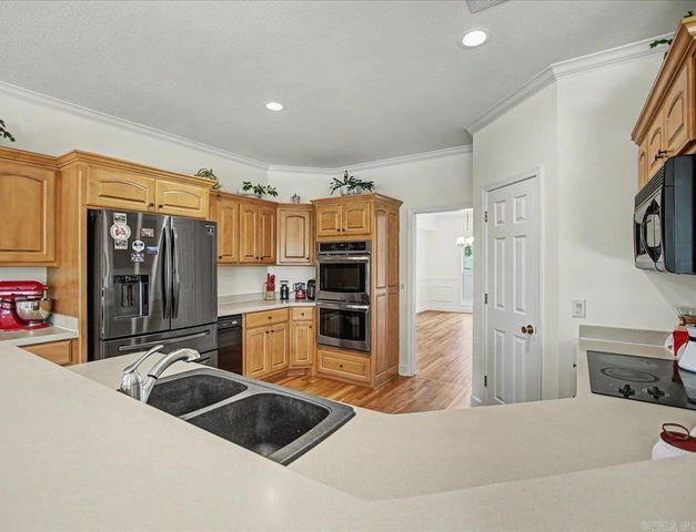 200 Gardens Gate Circle, Hot Springs, AR 71913
