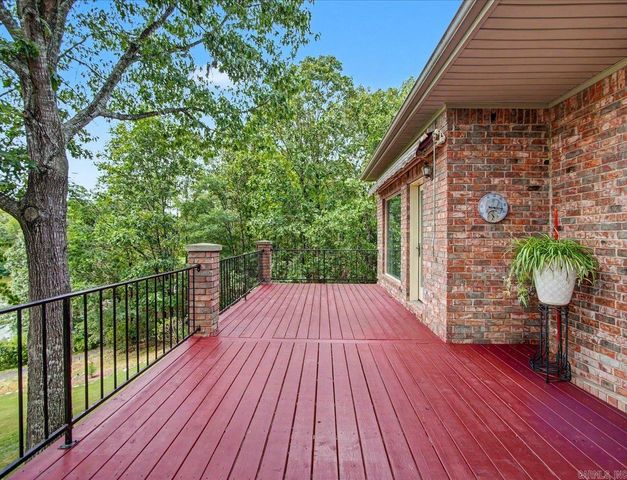 200 Gardens Gate Circle, Hot Springs, AR 71913