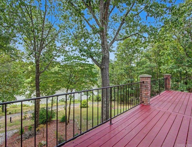 200 Gardens Gate Circle, Hot Springs, AR 71913