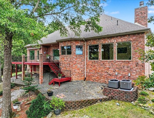 200 Gardens Gate Circle, Hot Springs, AR 71913