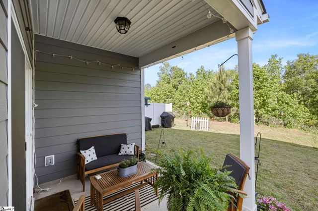 500 Pennystone Lane, Simpsonville, SC 29681