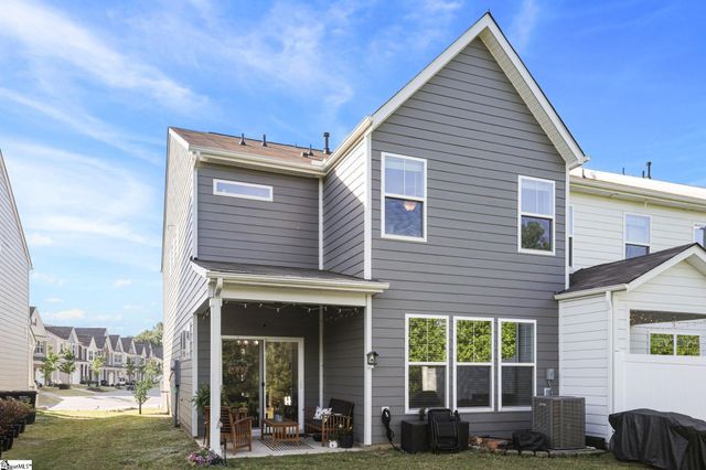 500 Pennystone Lane, Simpsonville, SC 29681